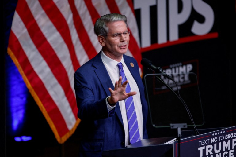 FILE PHOTO: Key Square Group founder Scott Bessent speaks at a campaign event for Republican presidential nominee and former U.S. President Donald Trump in Asheville, North Carolina, U.S. August 14, 2024. REUTERS/Jonathan Drake/File Photo