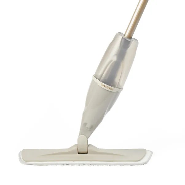 Salten spray mop.