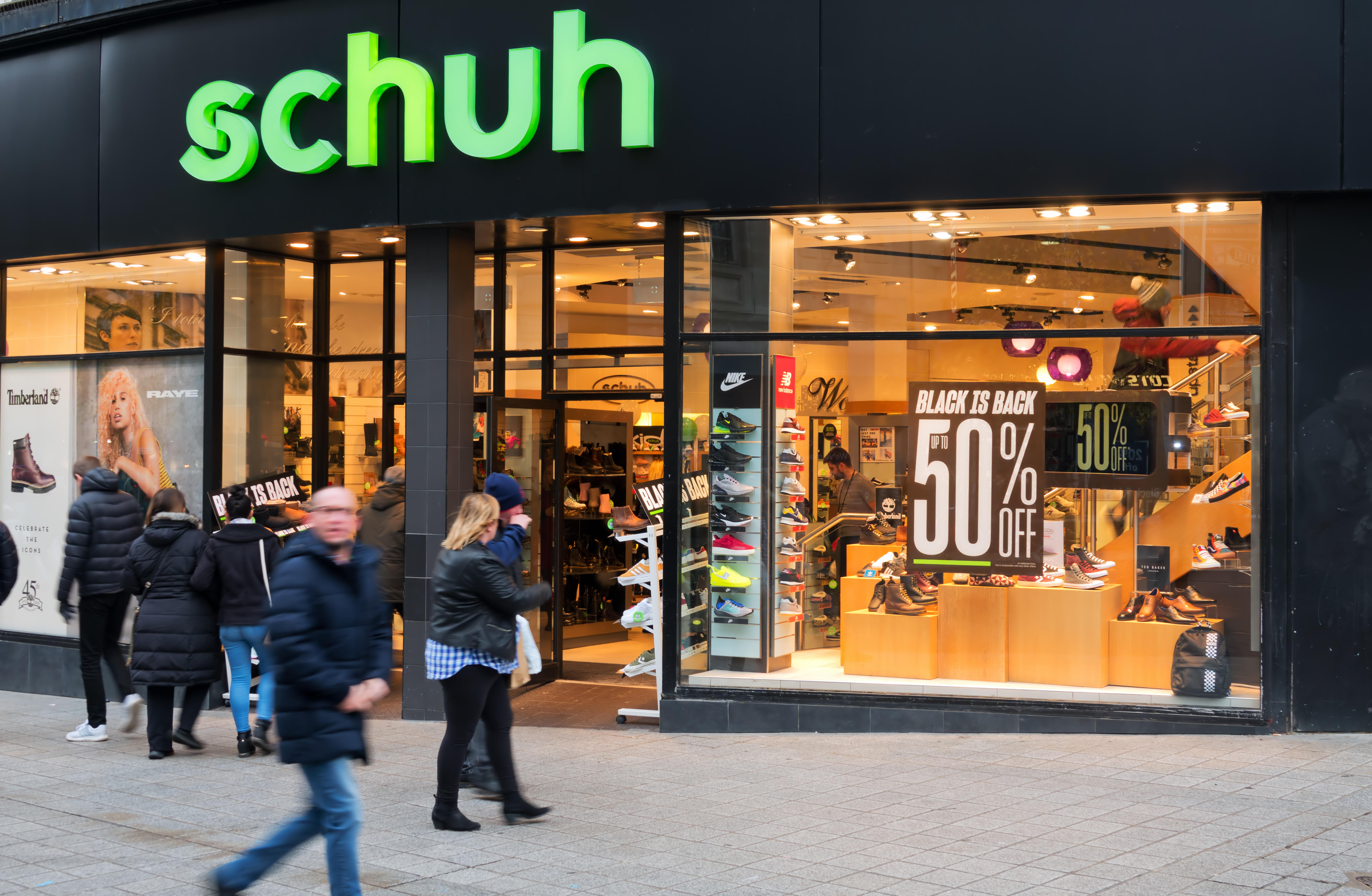 Schuh has abruptly closed its store in a Scottish shopping centre