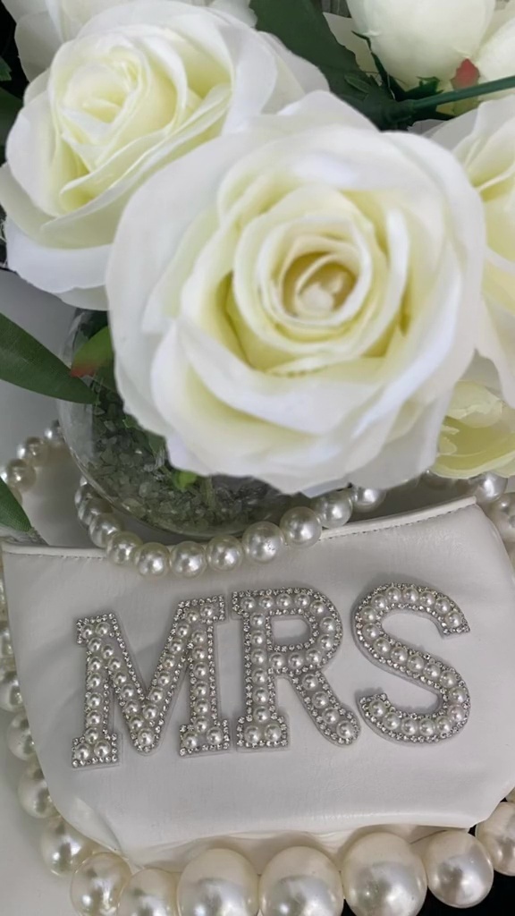 Although on the 'odd occasion' she dresses up the background - like when she was trying to sell this bridal bag