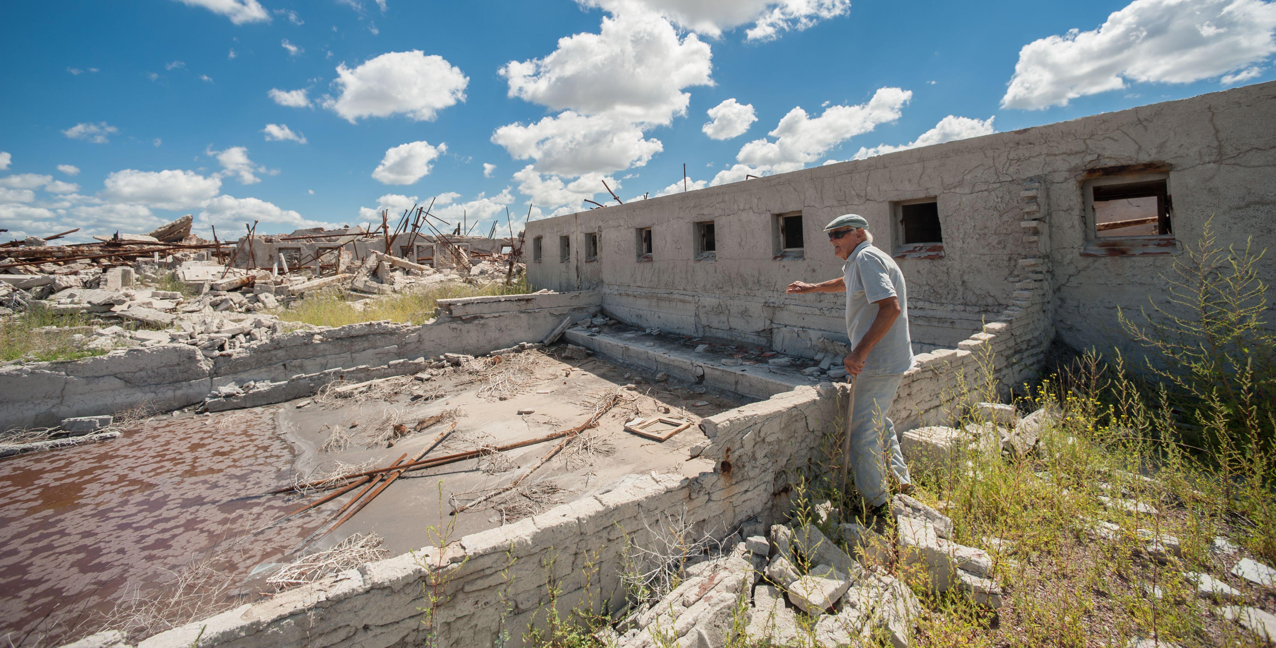 Only one resident remains in Epecuen: Pablo