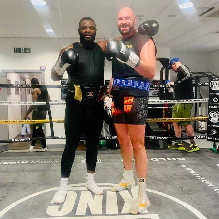 Martin Bakole with Tyson Fury