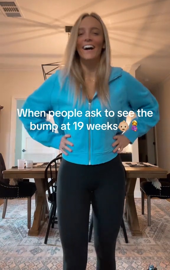 She explained that she had no baby bump despite being nearly five months pregnant