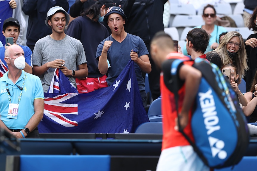 Fans cheer Nick Kyrgios