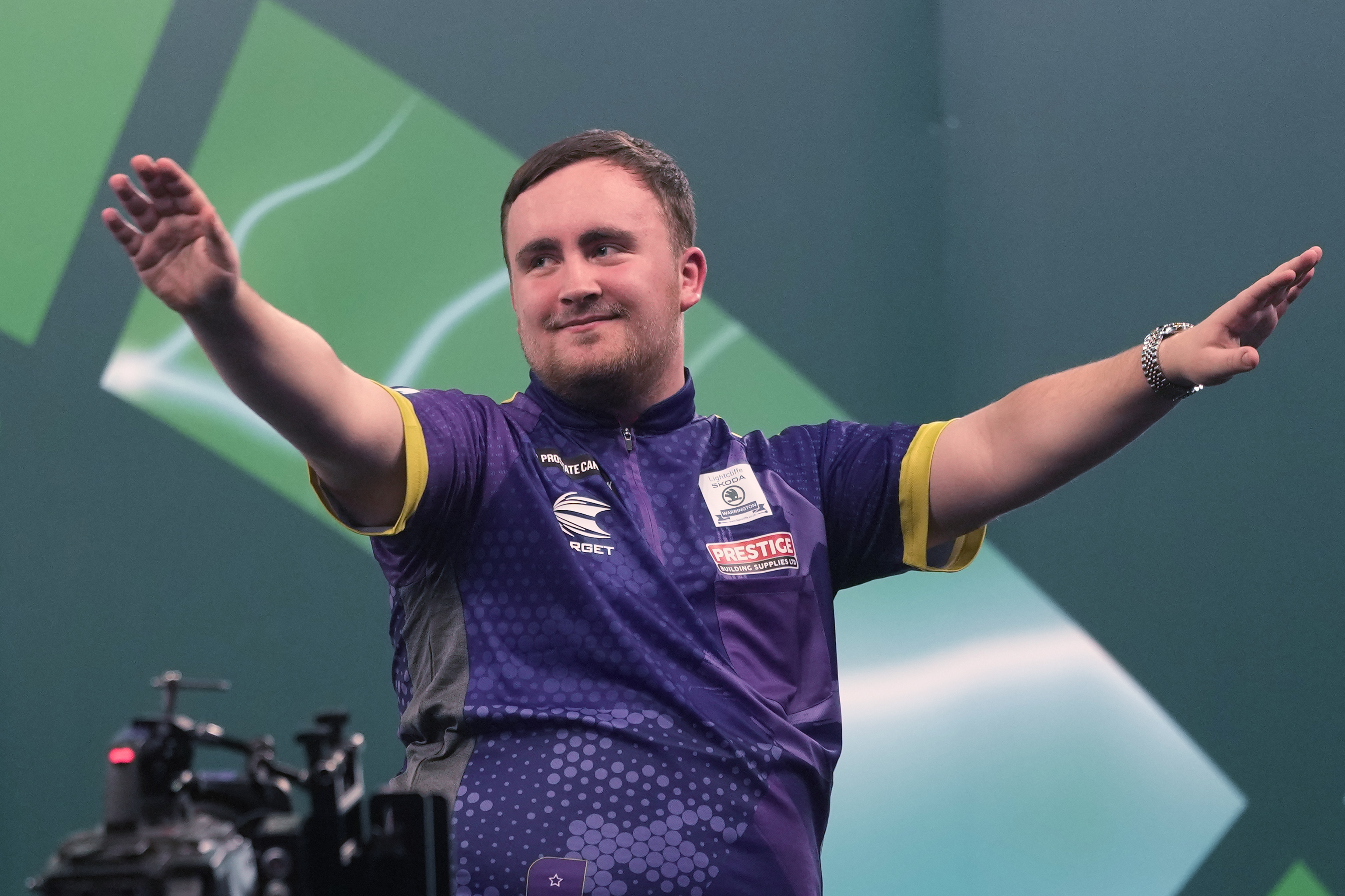 Luke Littler will reach the final of the World Darts Championship with a win this evening