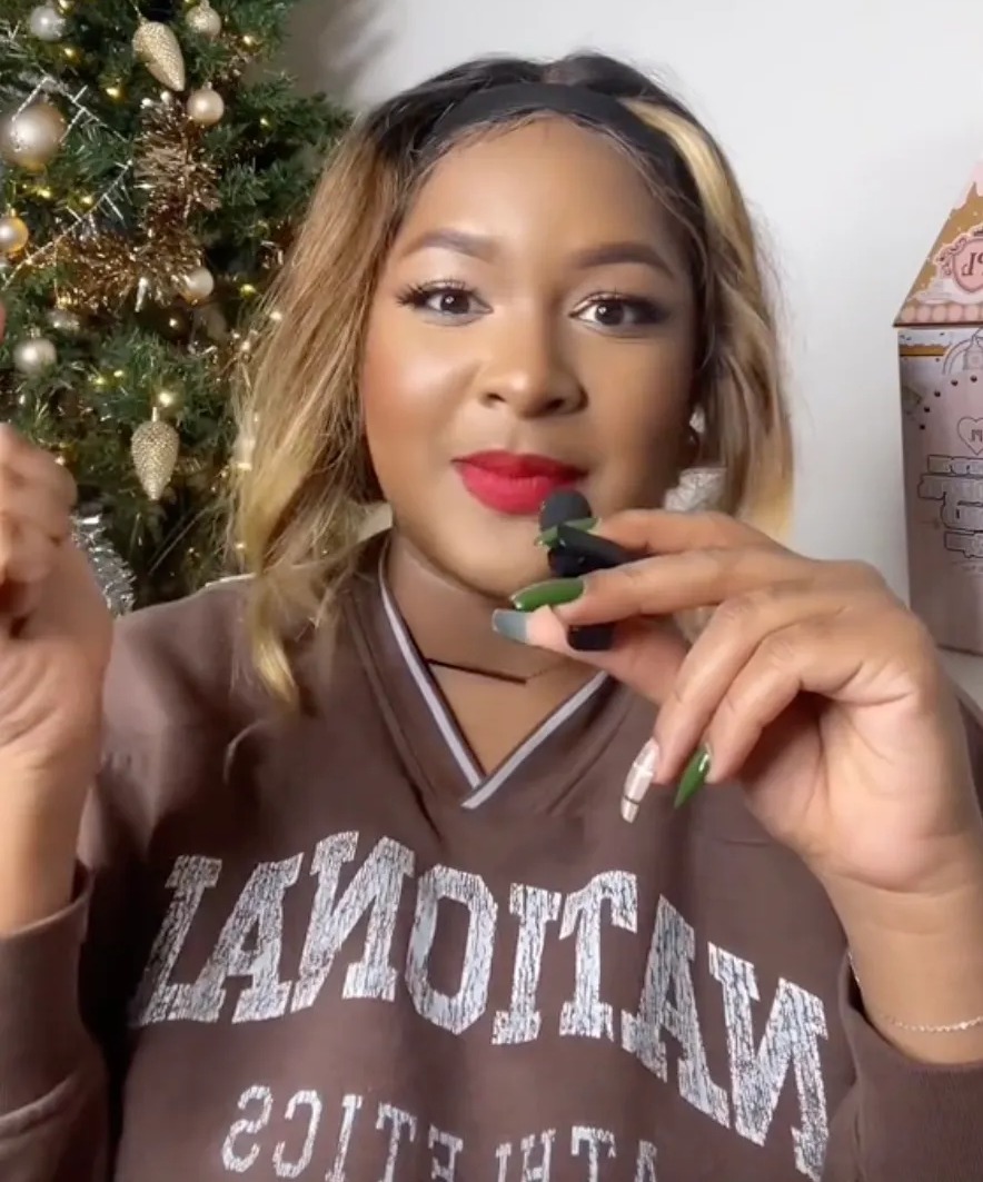 TikTok user Tanesa shared her three styling tips that will keep you warm and fashionable this winter