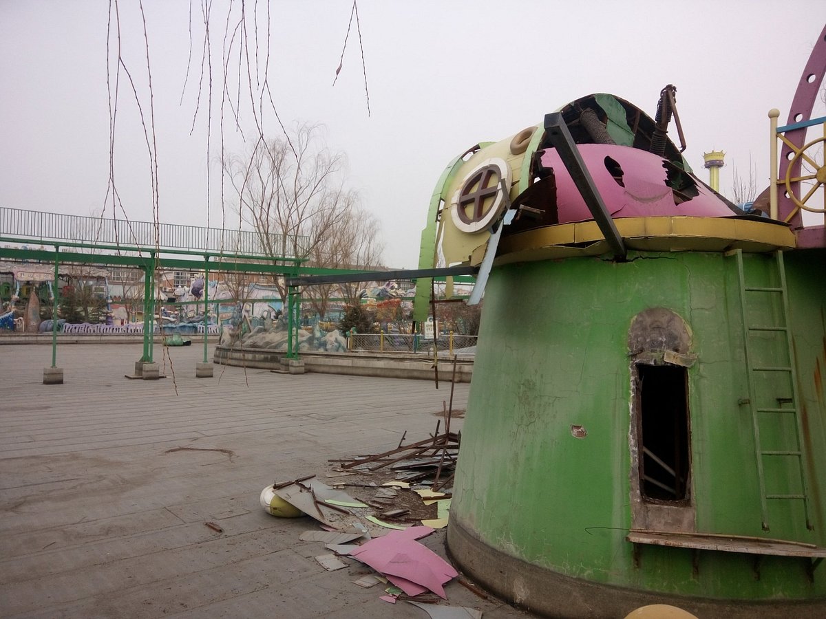 A broken windmill at Shijingshan Amusement Park points to the park being forsaken