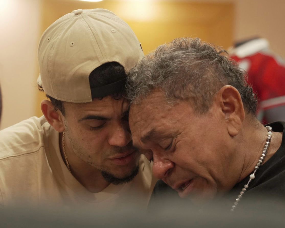 Luis reunites with his dad after his kidnap ordeal