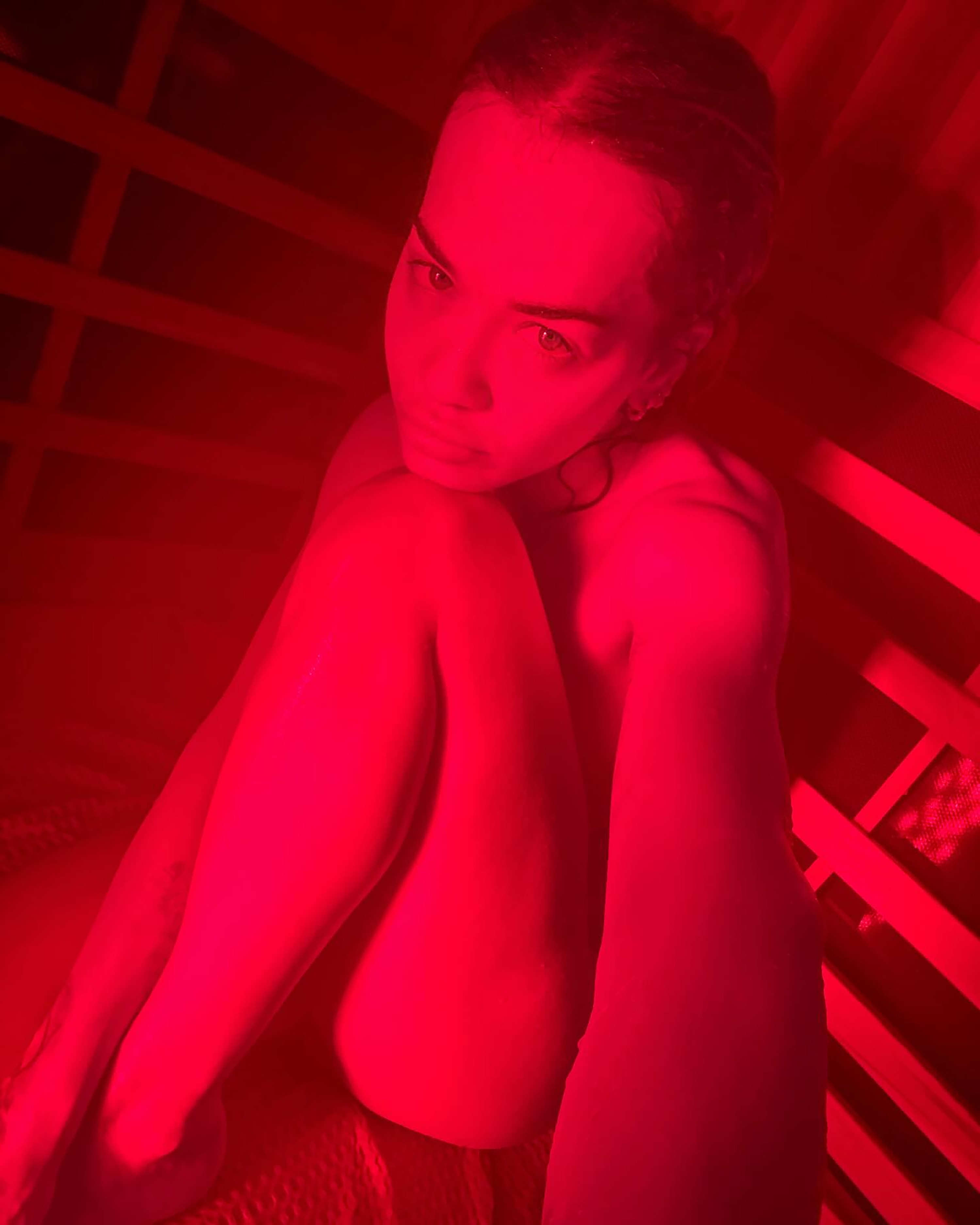 Rita Ora shared a fully naked sauna selfie on Instagram