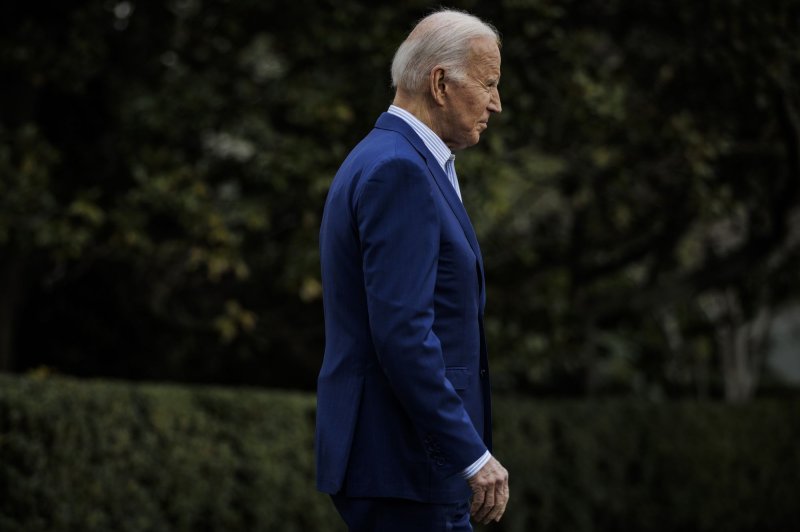 U.S. President Joe Biden walks out of the White House to board Marine One on the South Lawn of the White House on January 27, 2024 in Washington, DC. President Biden is heading to South Carolina for a campaign event. Photo by Samuel Corum/UPI