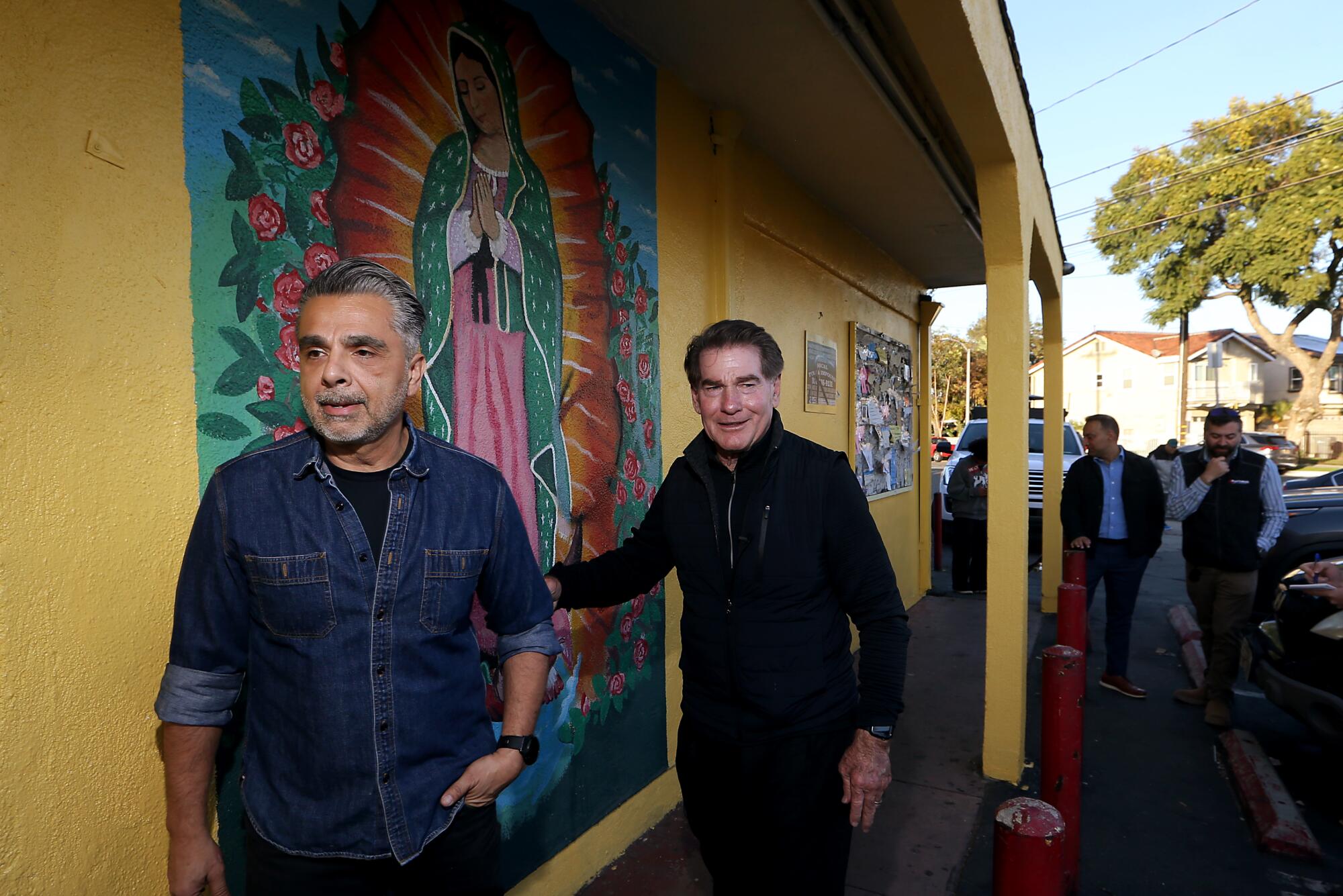 Dodgers legend Steve Garvey visits Ruben Ramirez, Jr.,