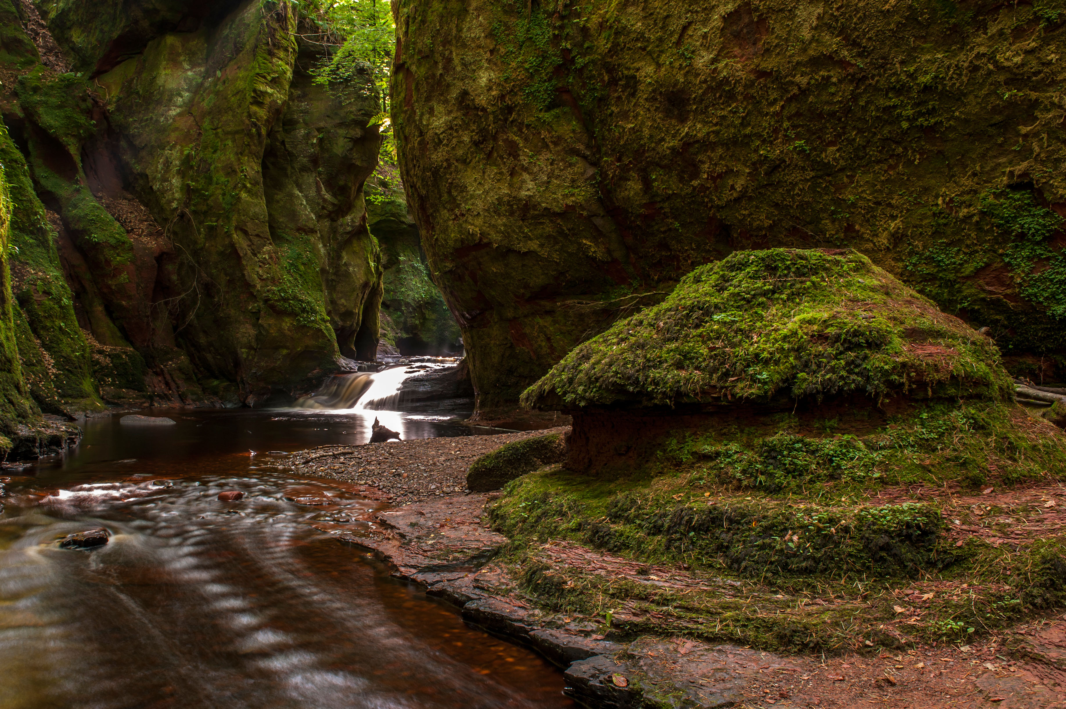 The Devil's Pulpit is actually a mushroom-shaped grassy stone