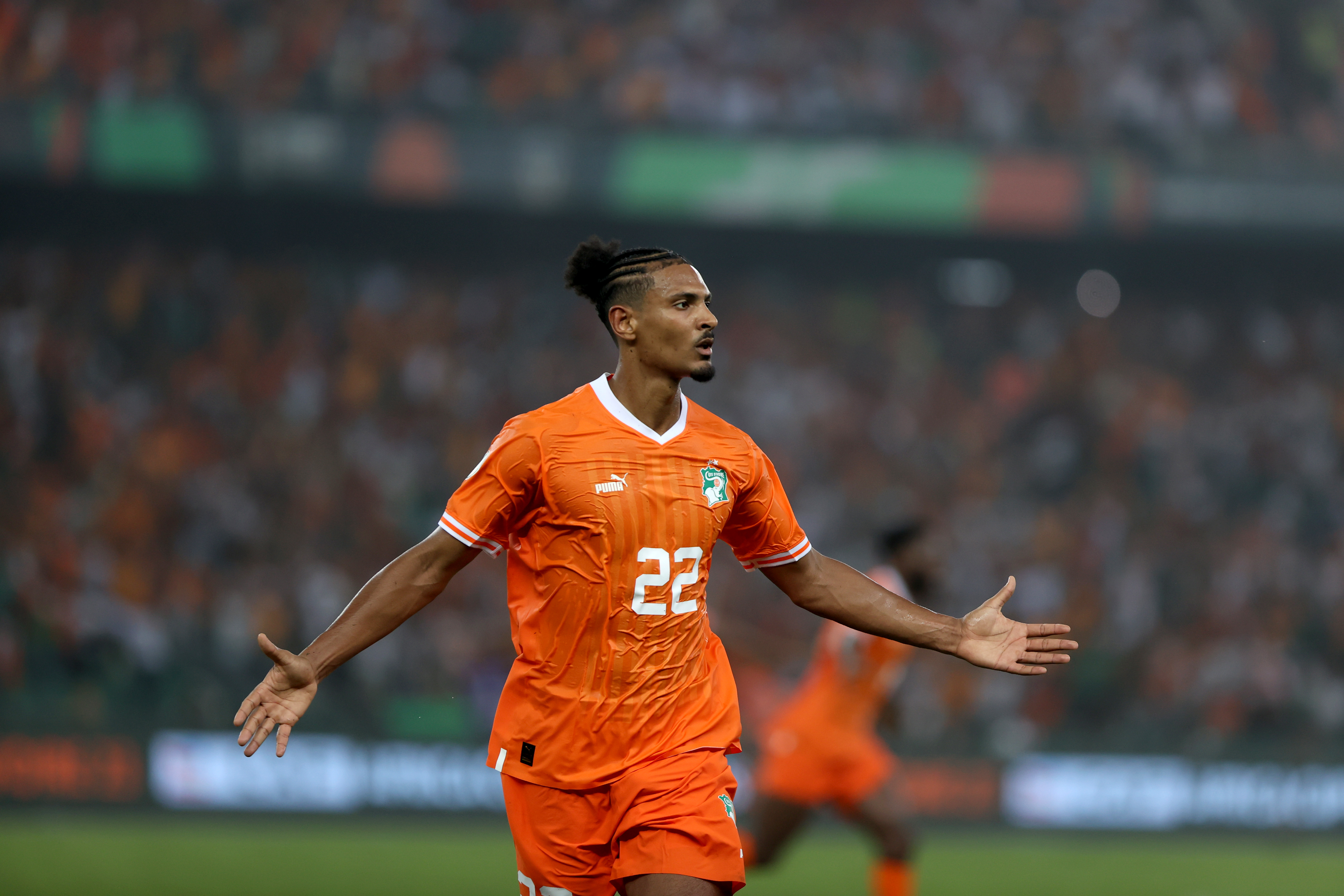 Haller celebrates his stunner