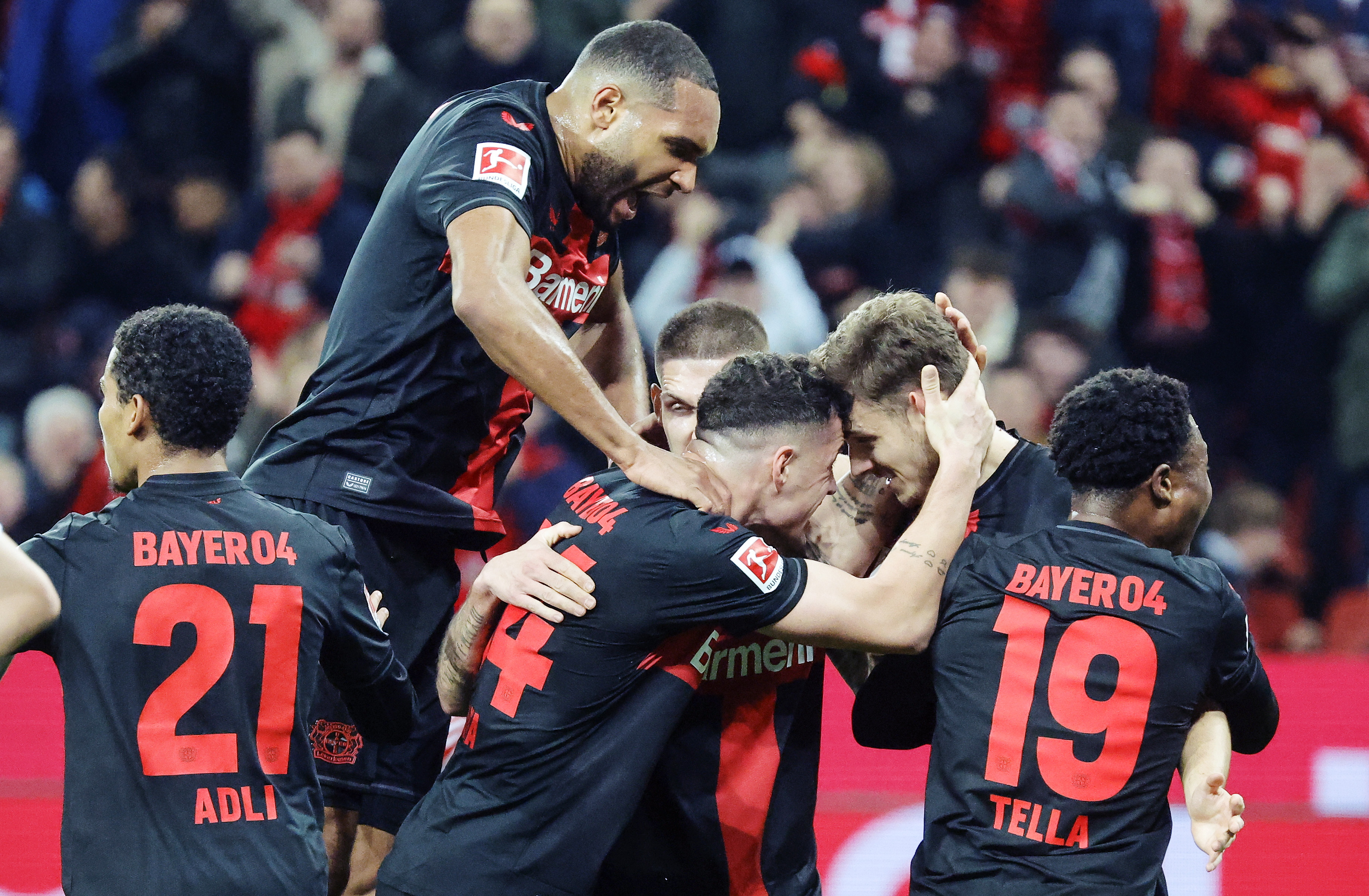 Bayer Leverkusen destroyed Bayern with a score of 3-0