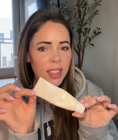 The mid-30s influencer shared an $18 sunscreen that she said was lightweight and mosturizing