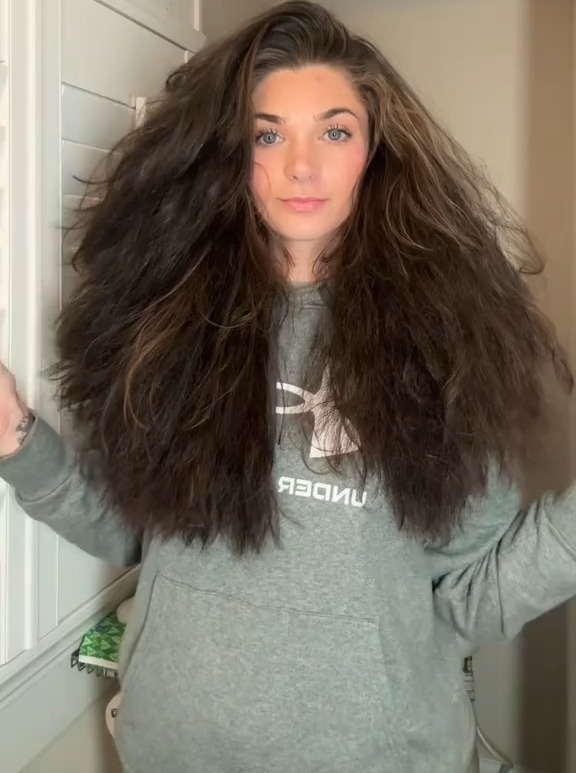 Chasity showed off her thick 'Hagrid' hair