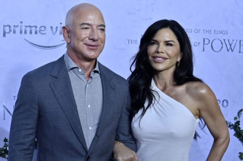 Amazon founder Jeff Bezos has sold another 14 million shares of Amazon stock, according to a Tuesday Securities and Exchange Commission filing. He announced last November he was moving to Miami and would sell 50 million Amazon shares. File photo by Jim Ruymen/UPI