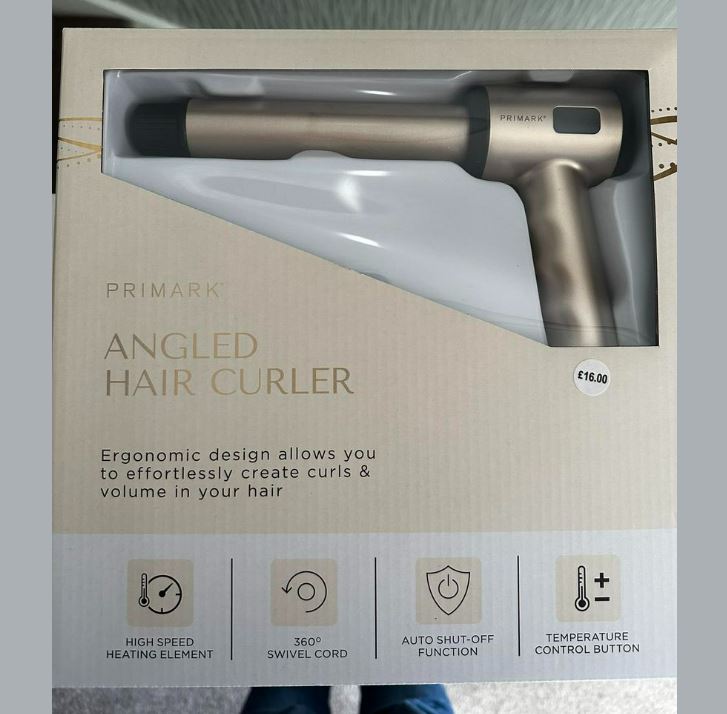 Shoppers think they've found a checkout 'glitch' which sees a £16 Angled Hair Curler scan for just £7