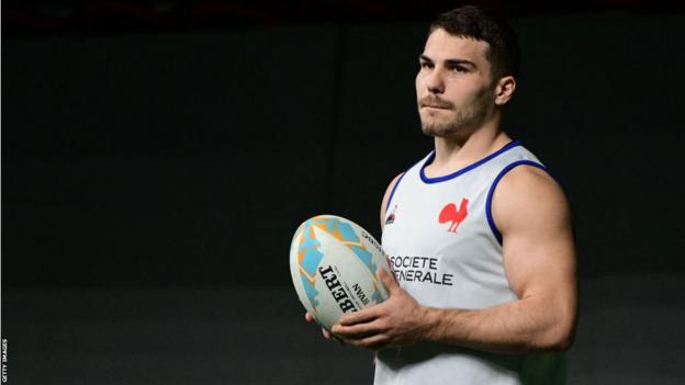 Antoine Dupont before his rugby sevens debut for France
