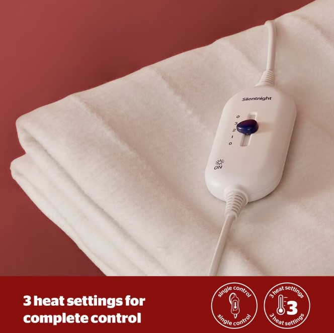 The blanket has three heat settings