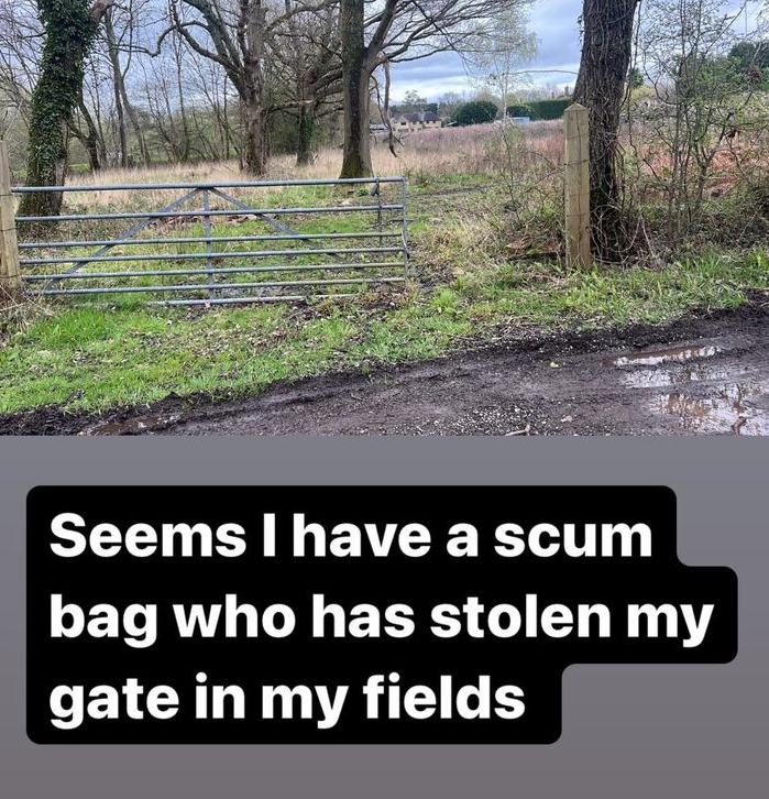 She shared a snap of the stolen gate