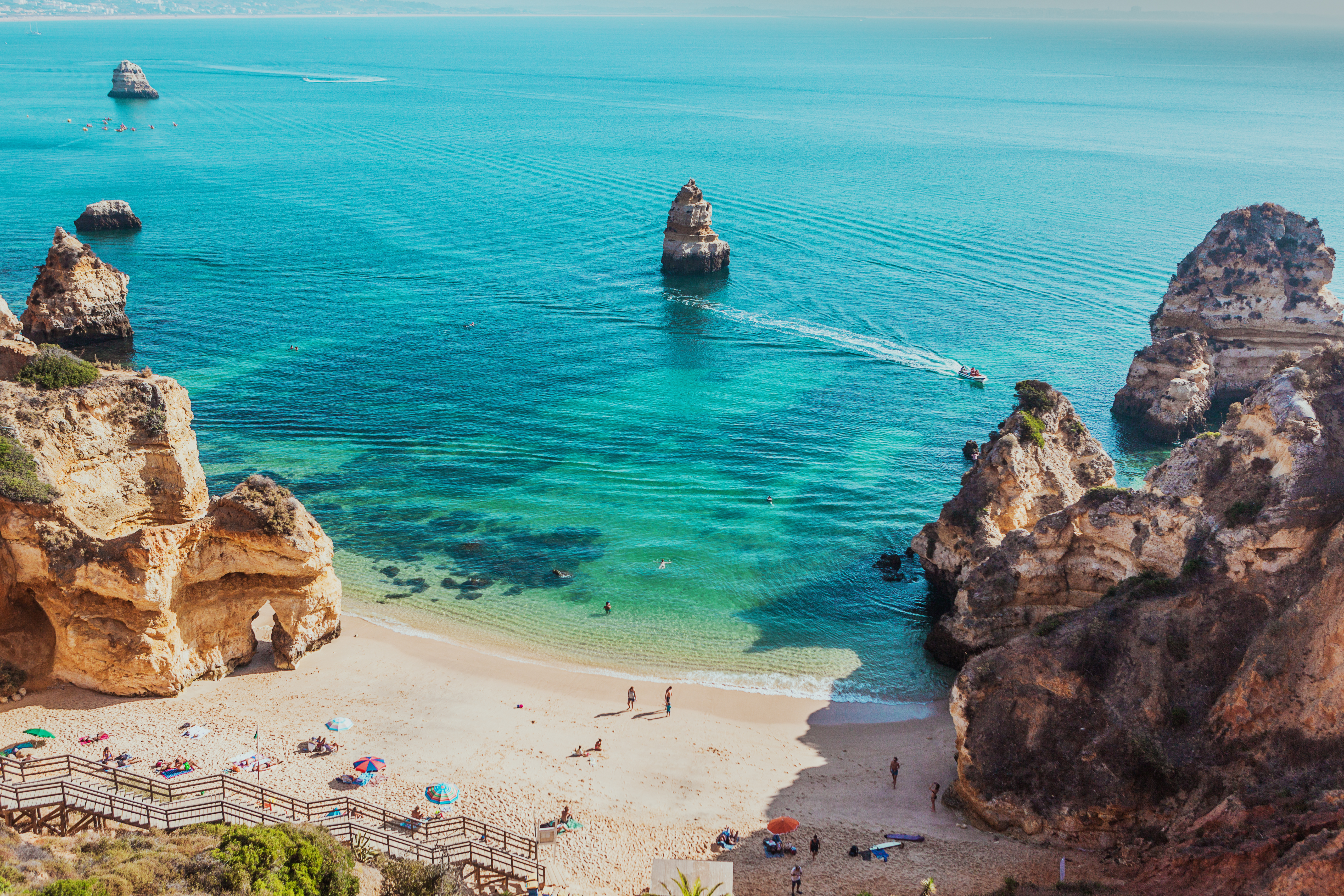 There are cheap deals to the Algarve from Portugal this year