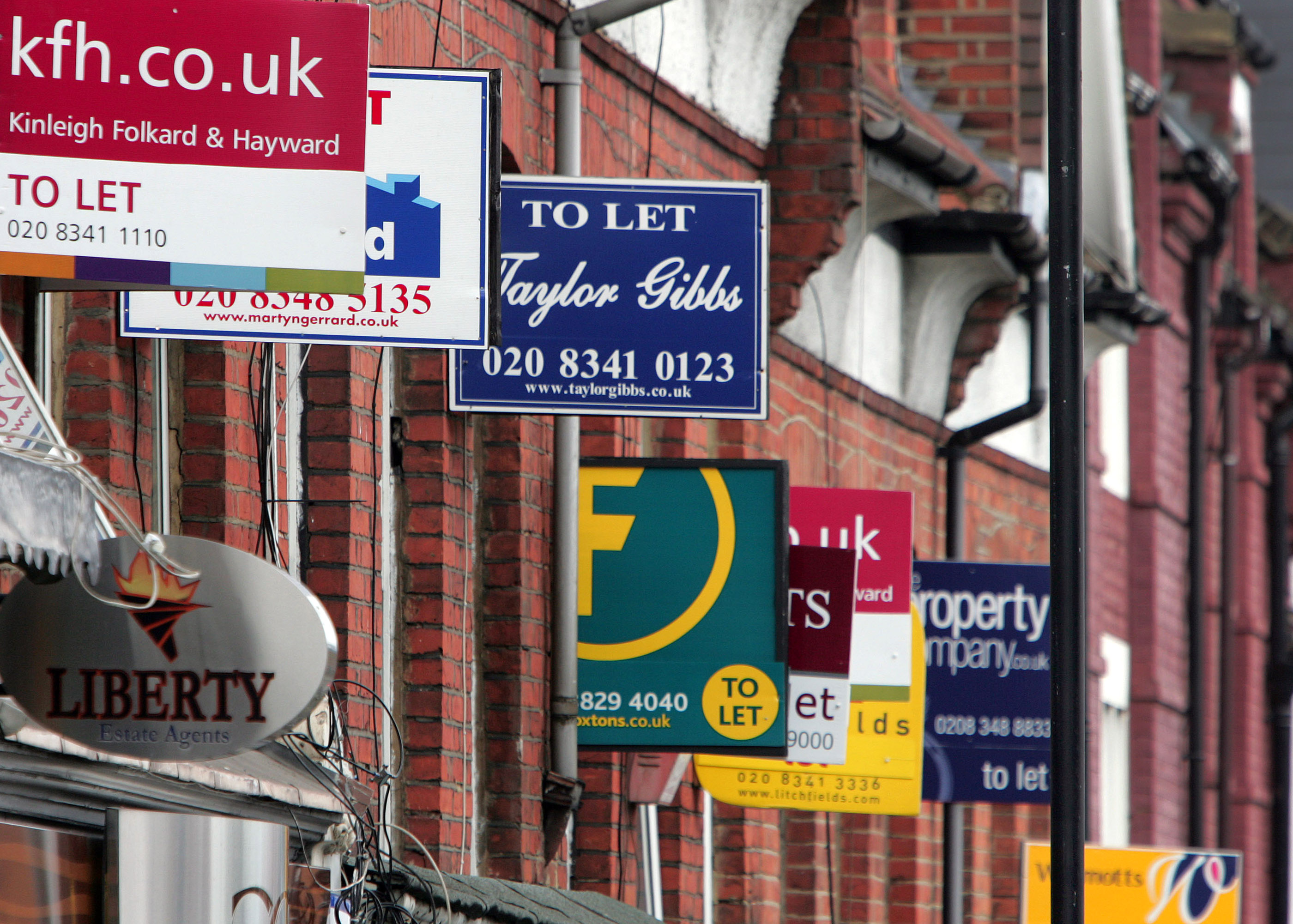 Tories denied caving in to landlords ahead of key votes on reforming England’s rental market