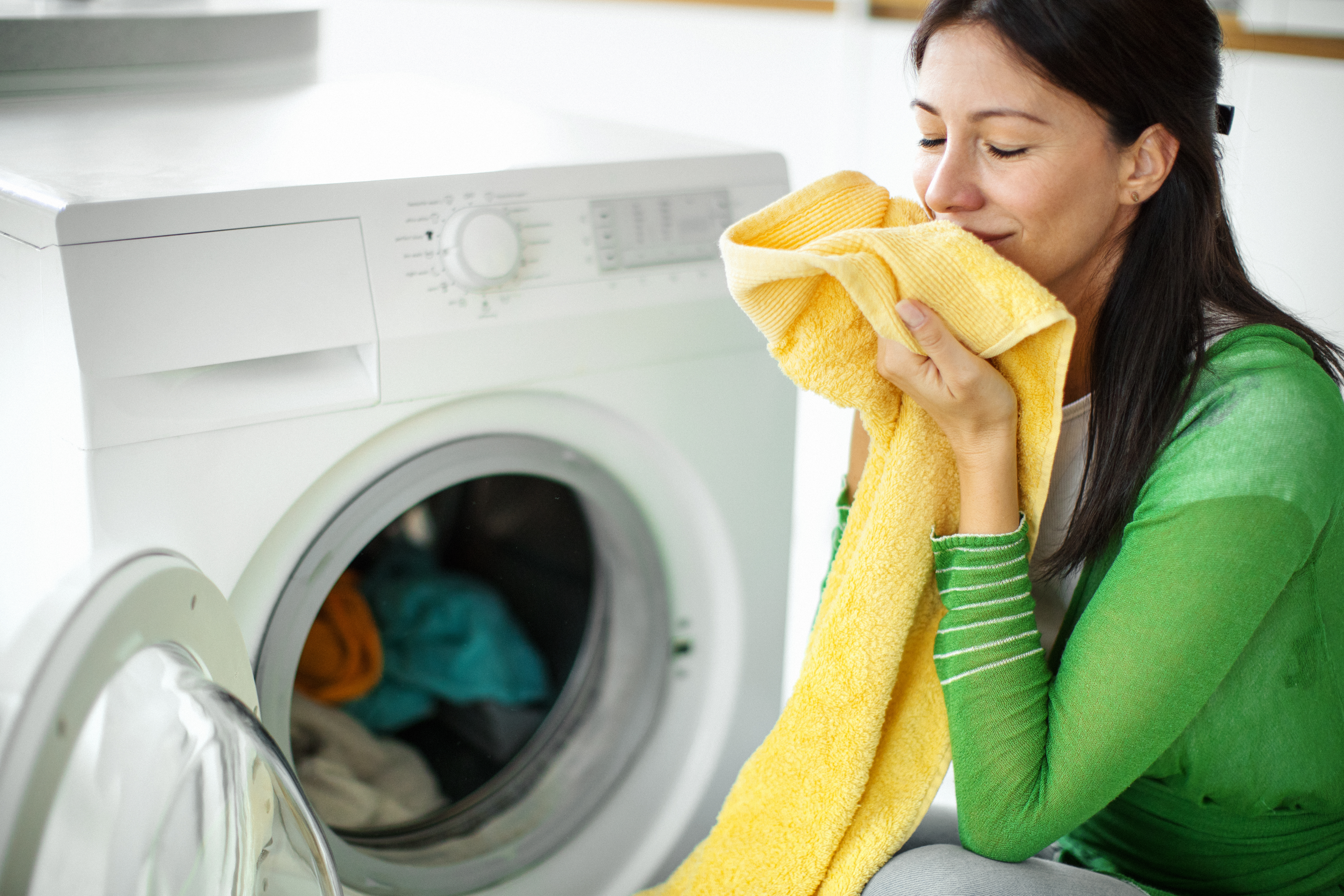 One woman has found a way to keep towels fluffy