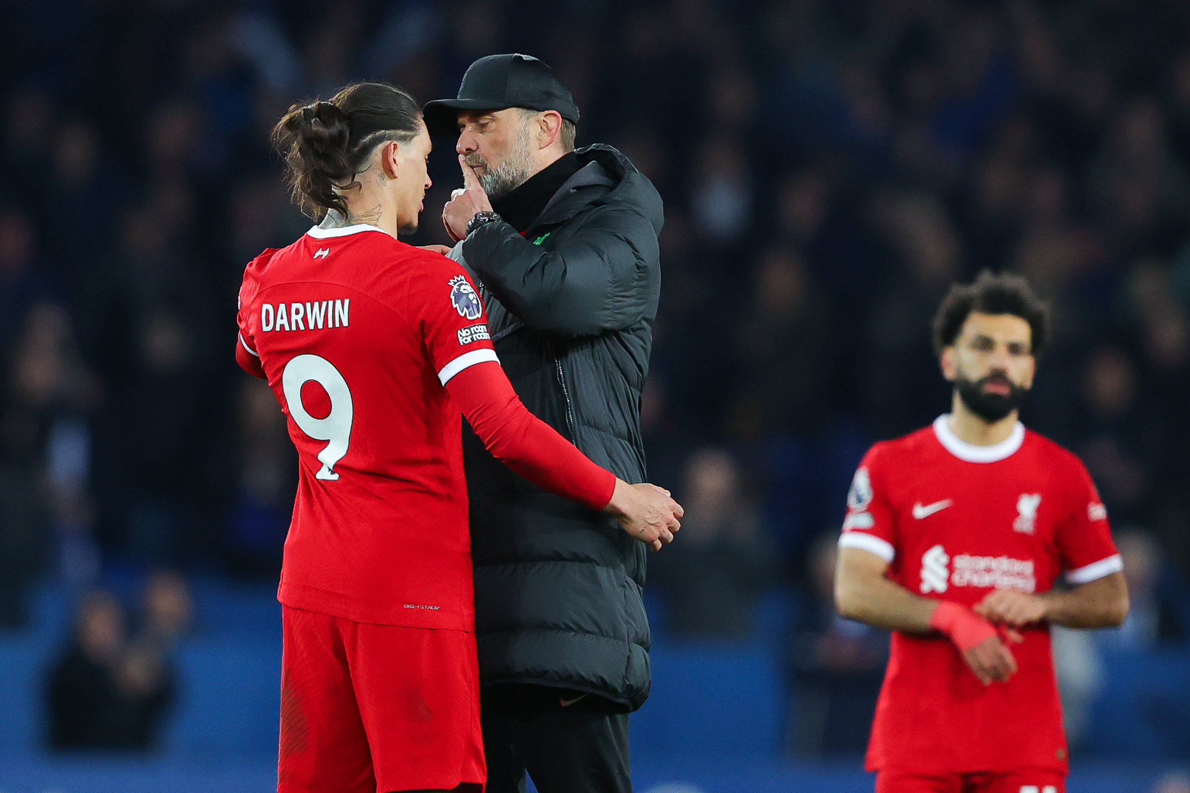 Jurgen Klopp shushed Darwin Nunez after last night's match