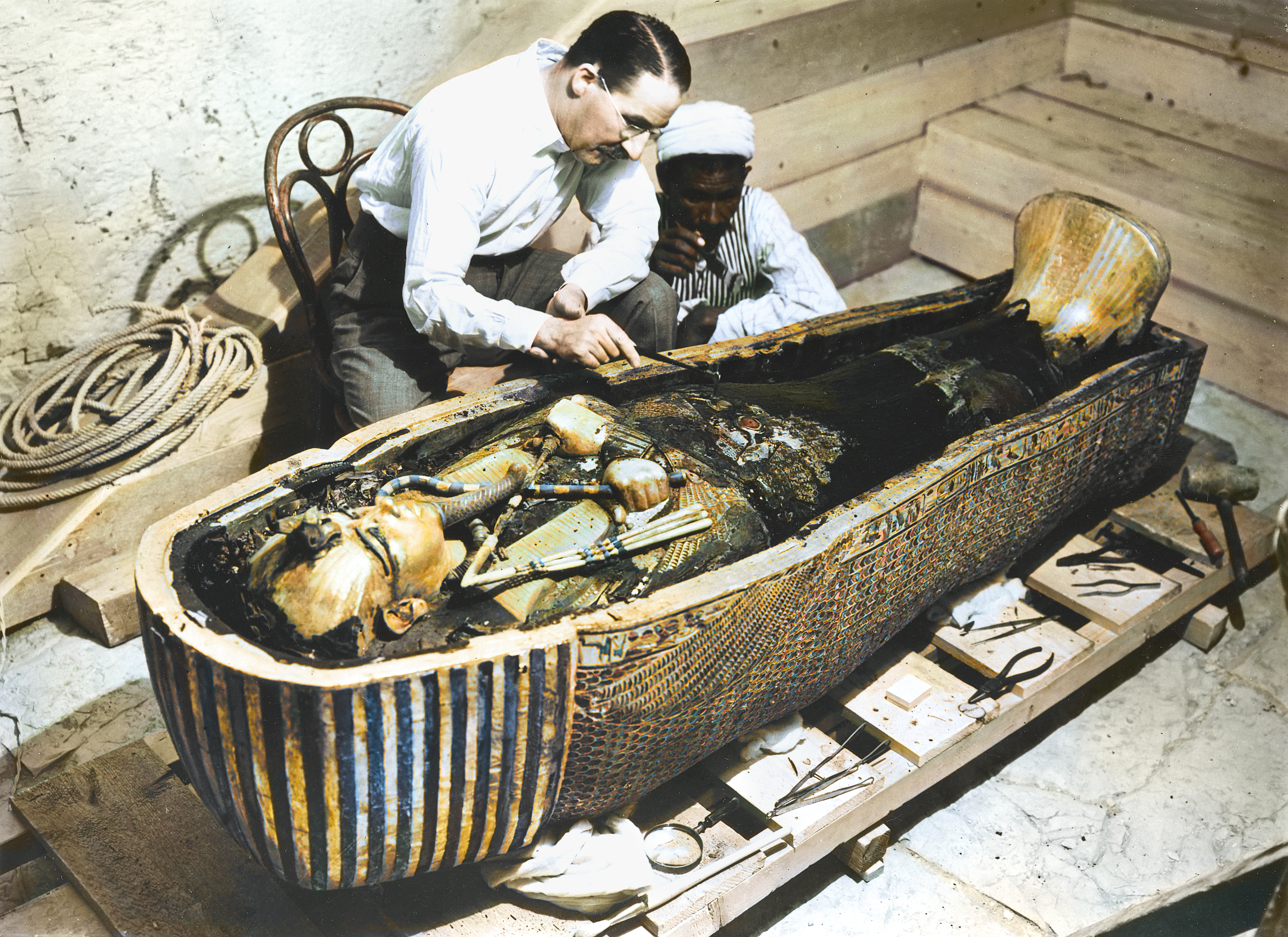 Brit archaeologist Howard Carter discovered Tut's tomb in 1922 and ever since the 'Pharaoh's Curse' has been speculated over