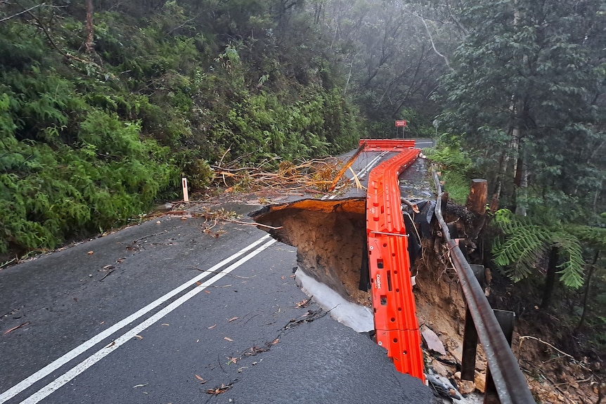 Road slippage at Megalong Road in the Megalong Valley cuts access to the area