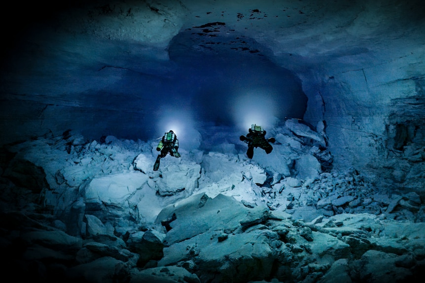 Nullarbor Caves