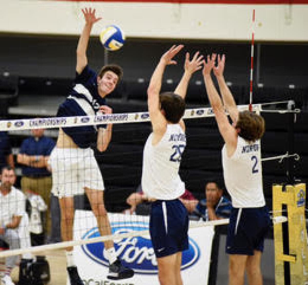 Sean Kelly of Loyola goes up for kill.