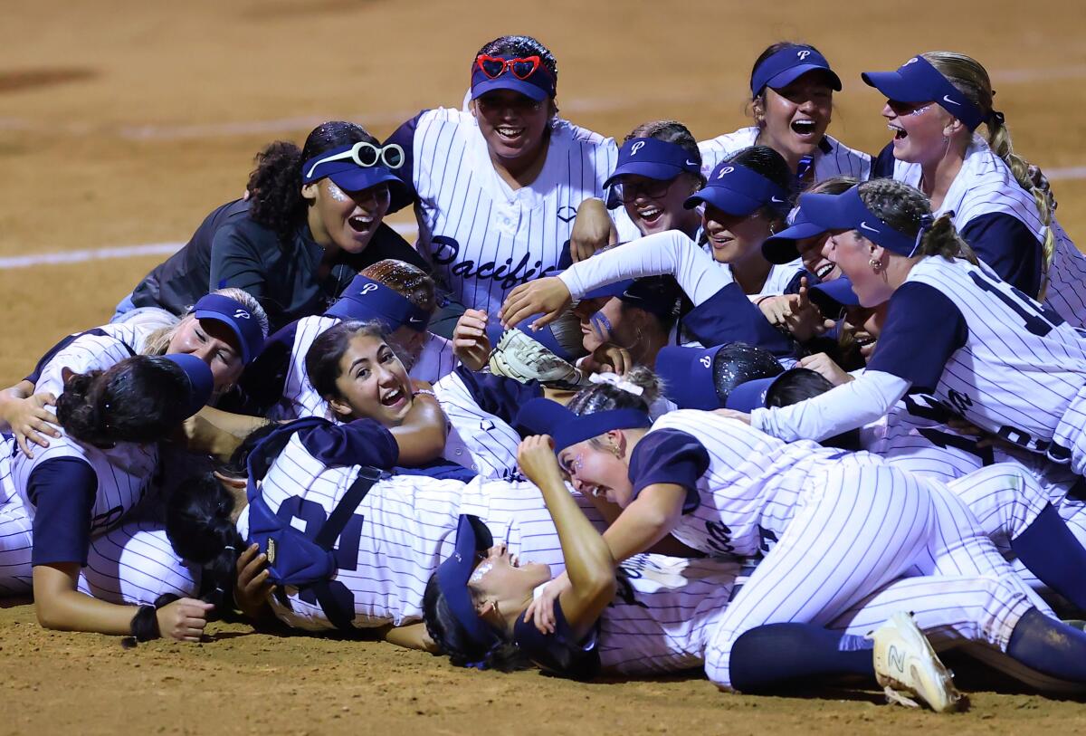 Pacifica players celebrate Division 1 championship.