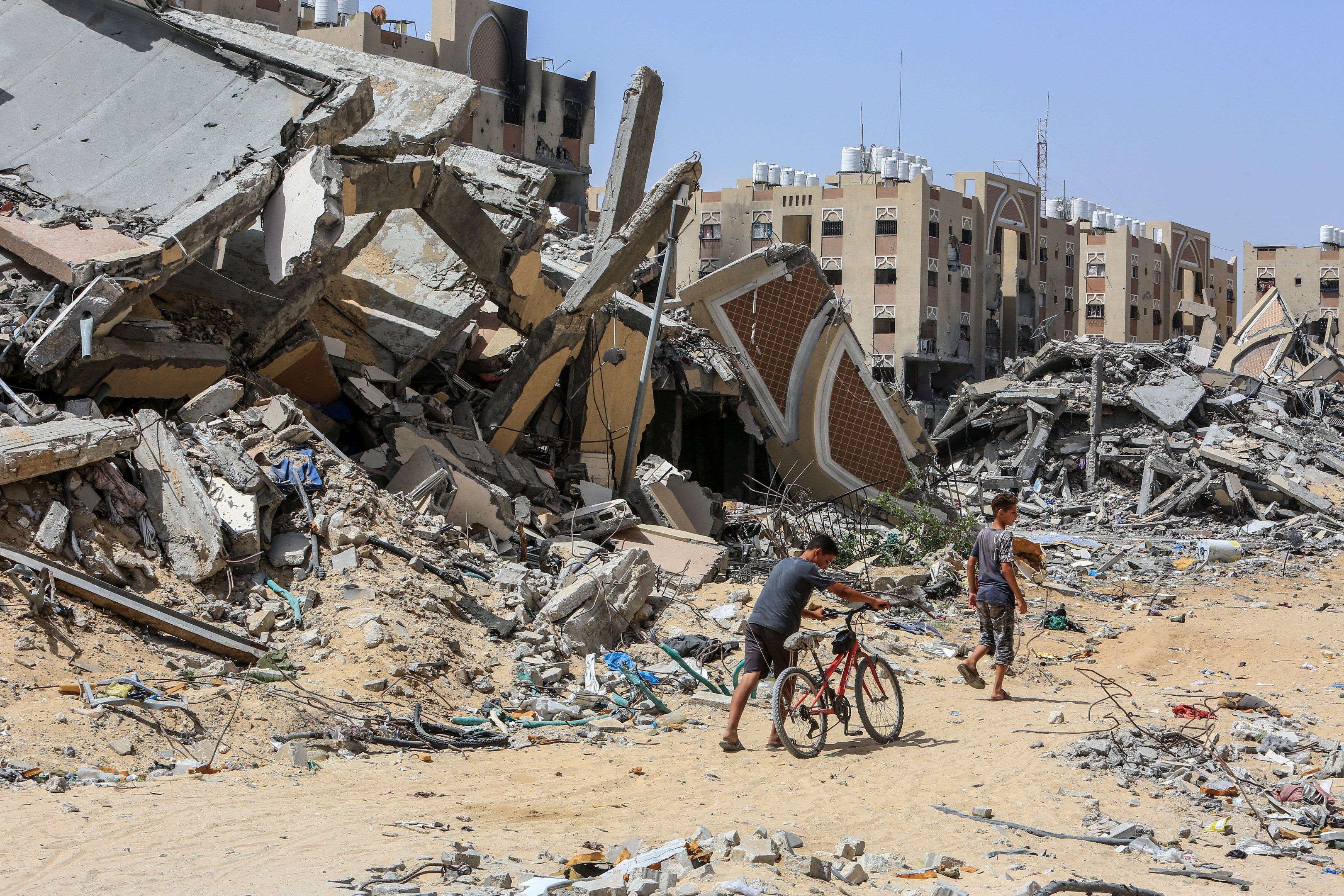 The court has ordered Israel to stop the offensive in Gaza as conditions worsen