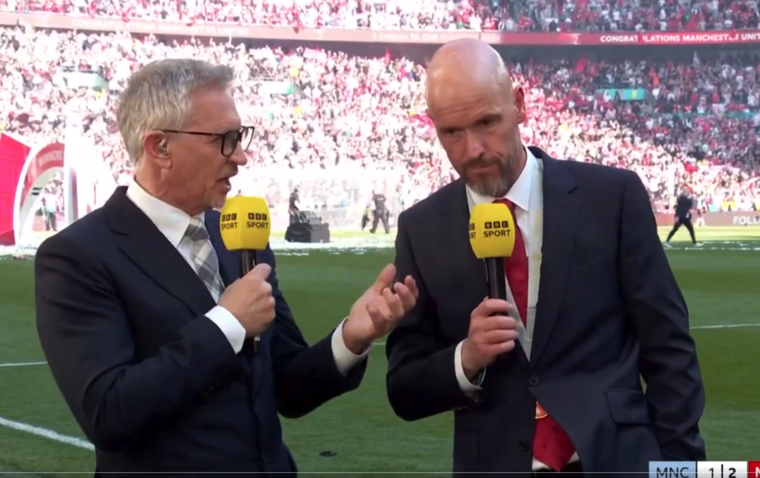 Erik ten Hag gave a blunt response when asked about his treatment in the media