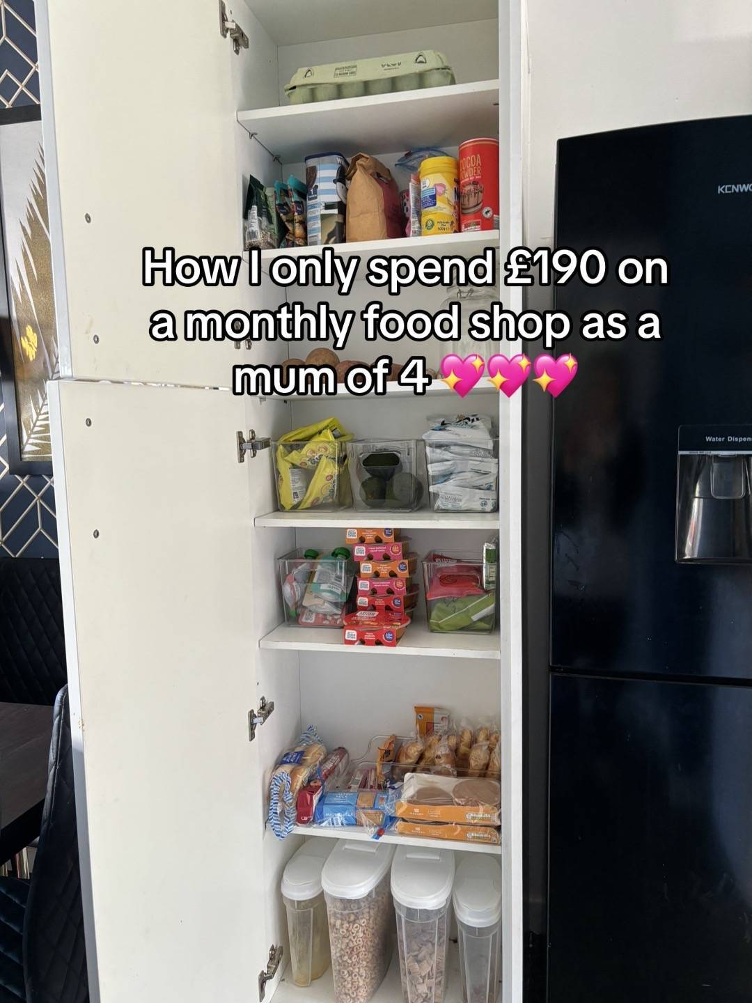 A single mum-of-four has revealed how she manages to just spend £190 on her food shopping