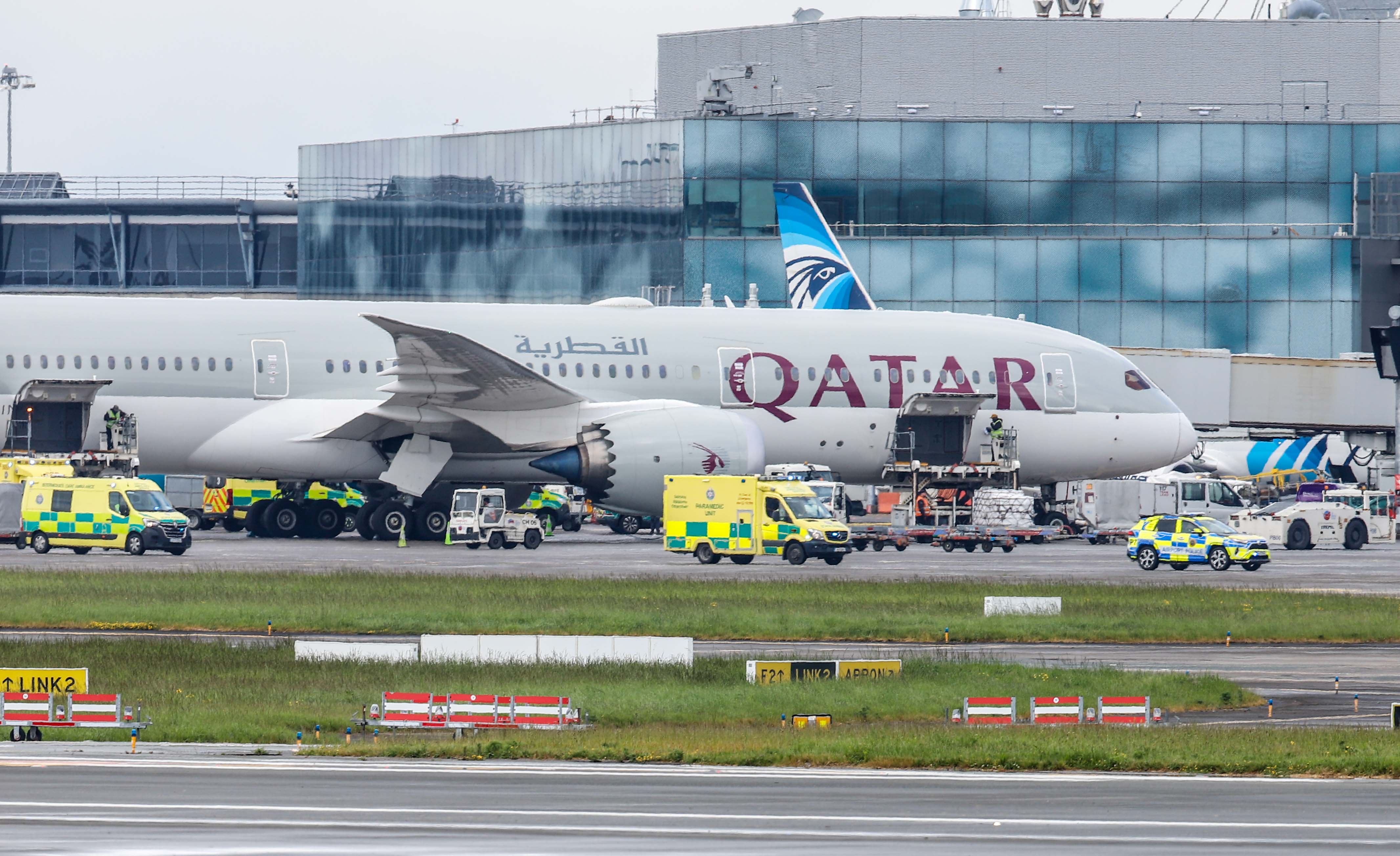 Twelve people have been injured in a Qatar Airways flight after intense turbulence