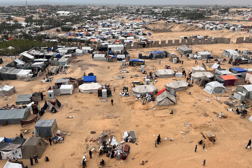 An aerial shot showing a tent camp where Palestinian refugees have been sheltering.