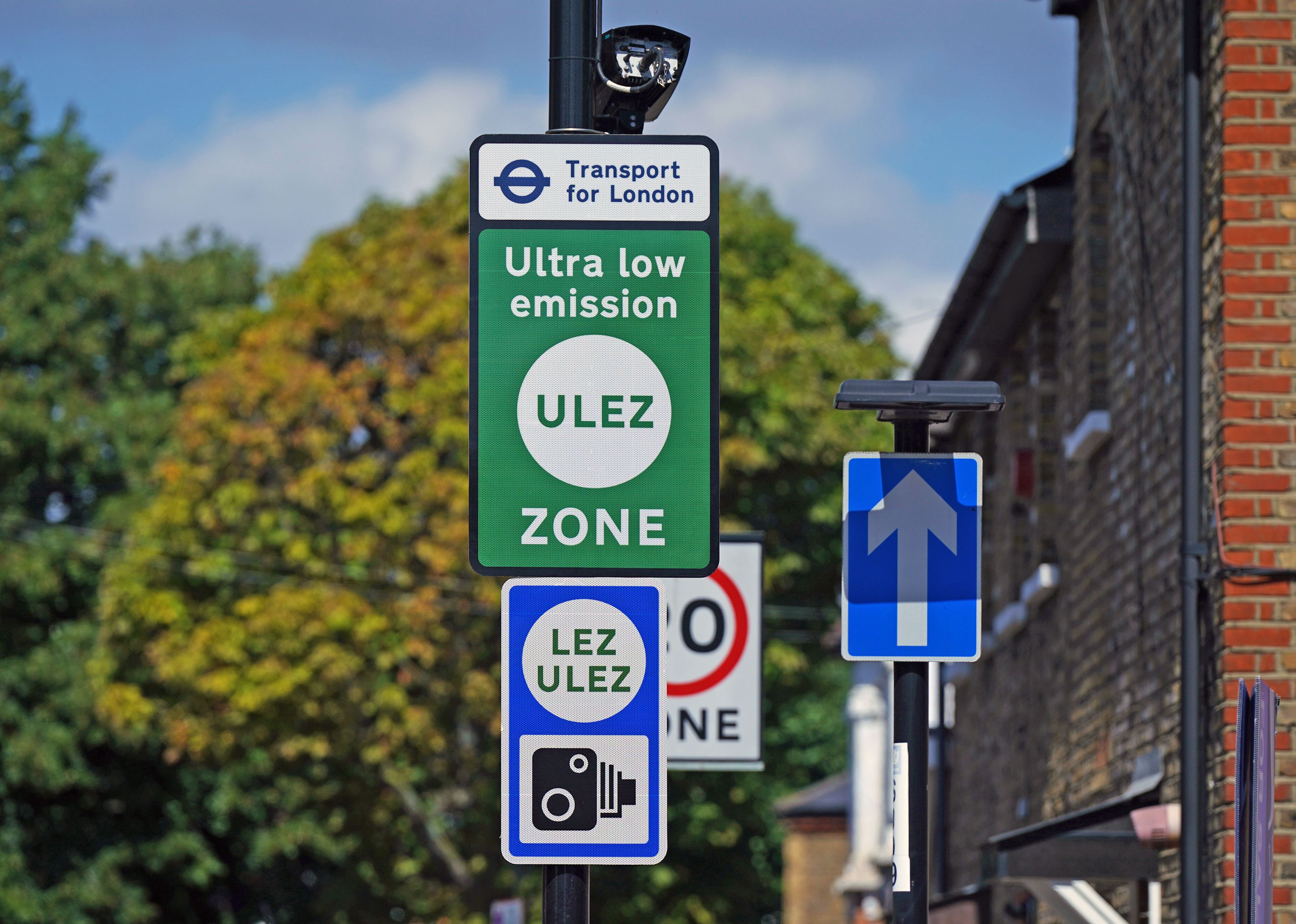 Drivers whose motors fail emission standards must pay £12.50 a day