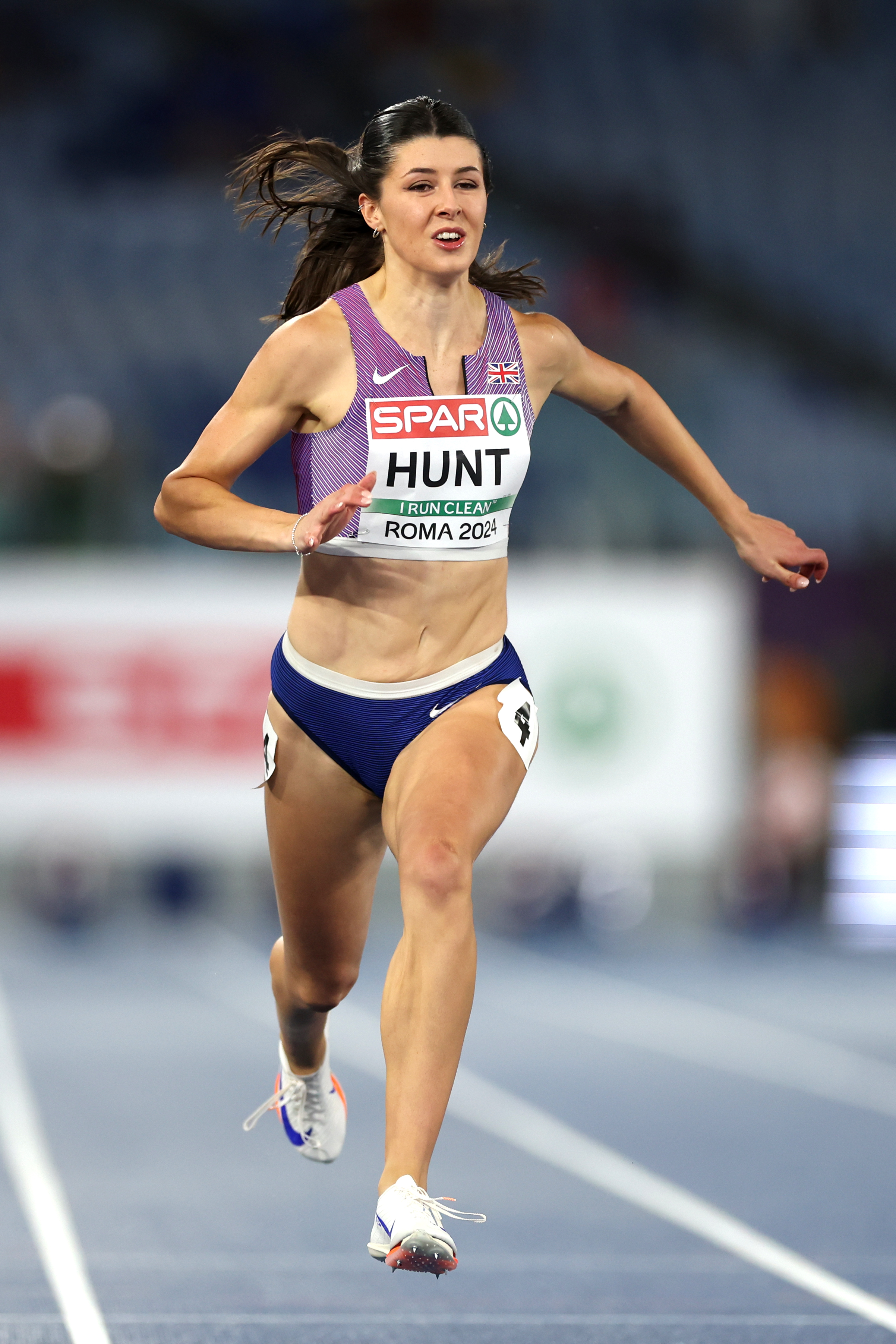 Amy Hunt, 22, came seventh with a time of 11.15 seconds