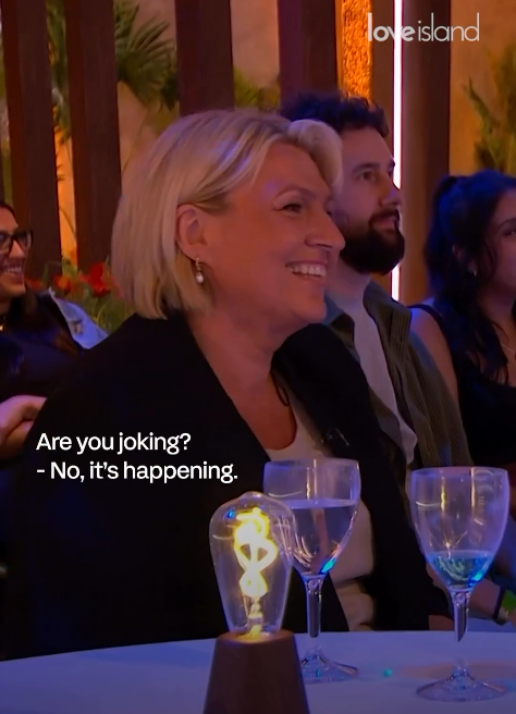 Ronnie's mum laughed awkwardly in the audience