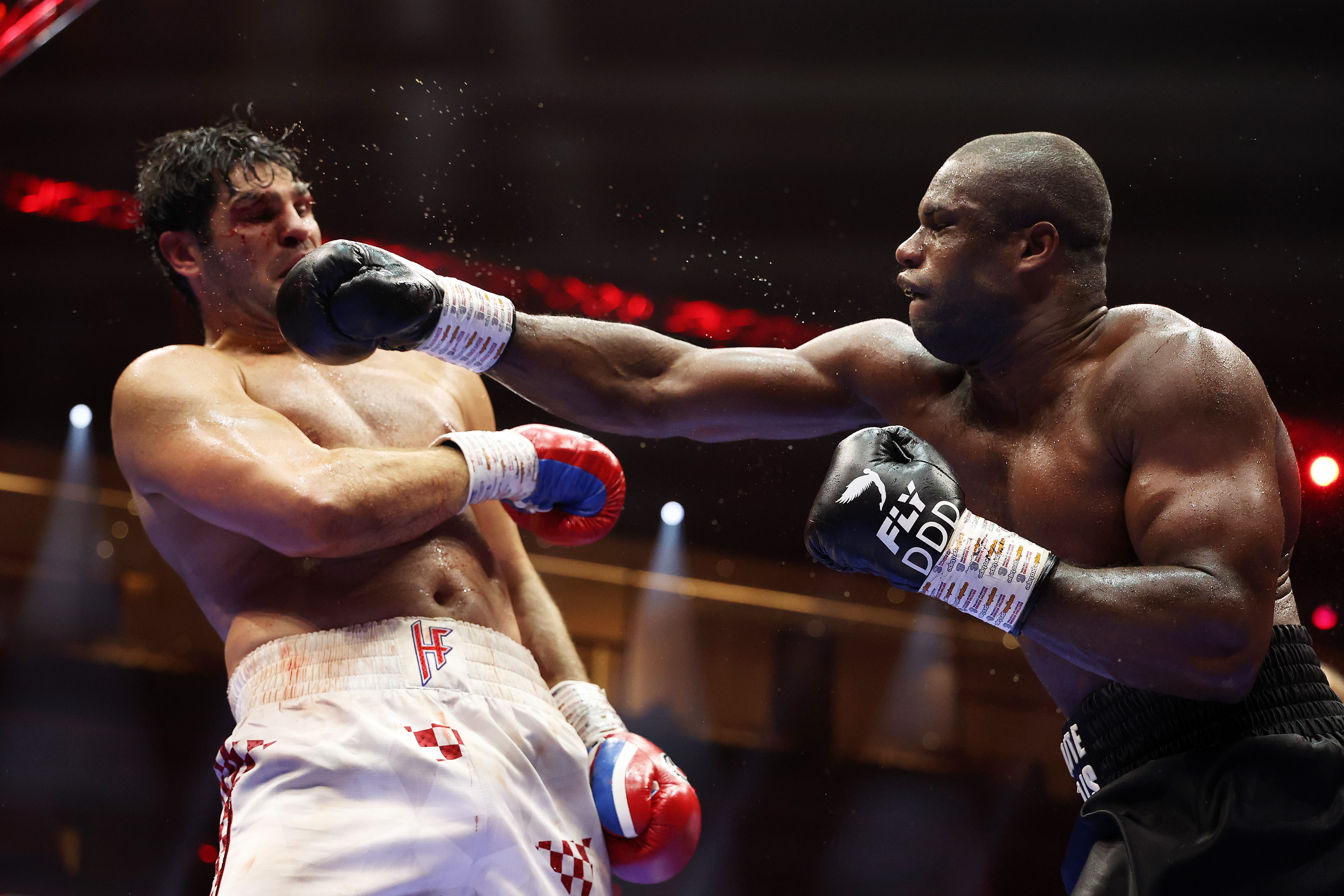 Daniel Dubois beat Filip Hrgovic in a dominant display