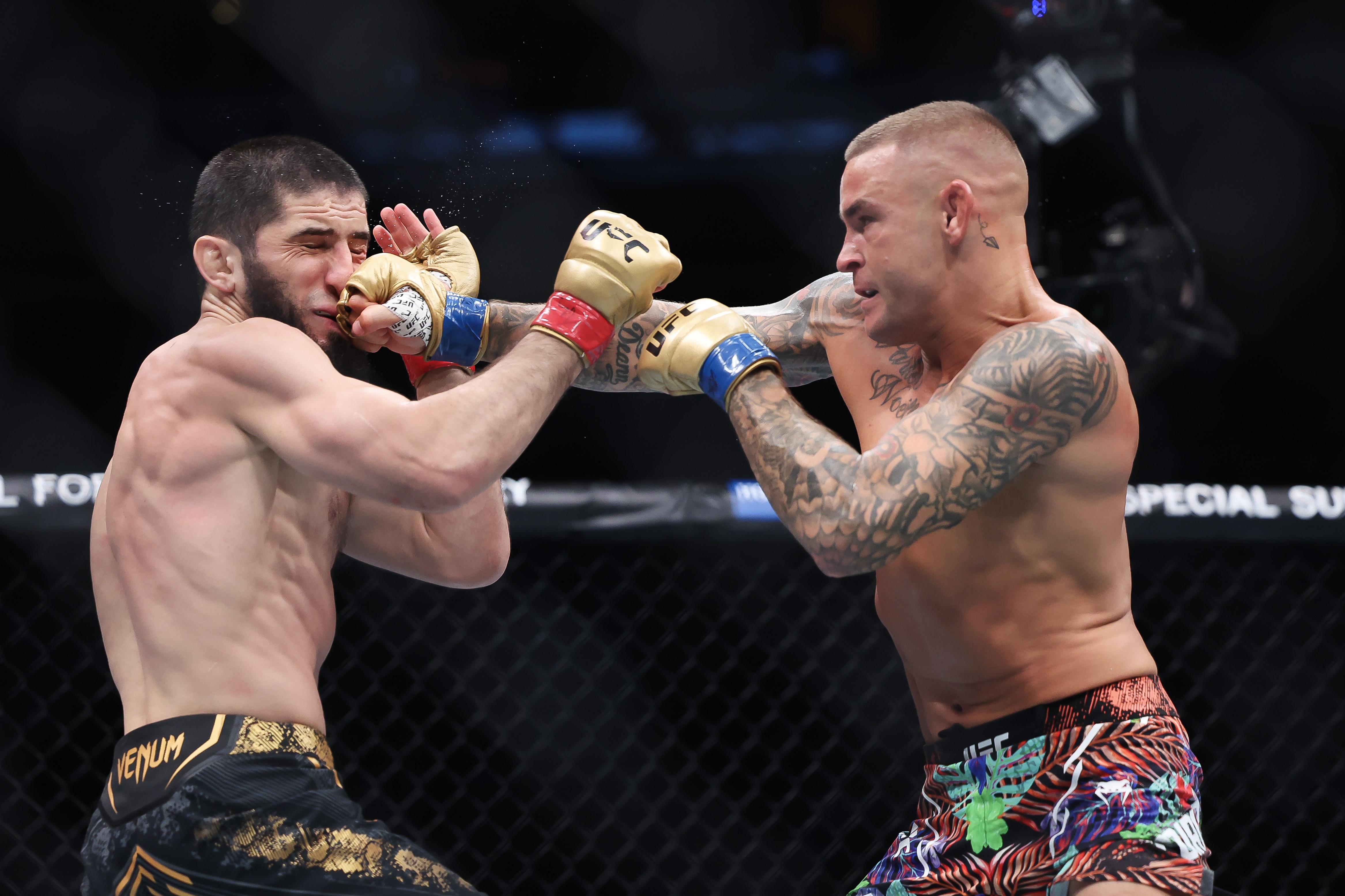 Dustin Poirier locked horns with Islam Makhachev in the main event of UFC 303