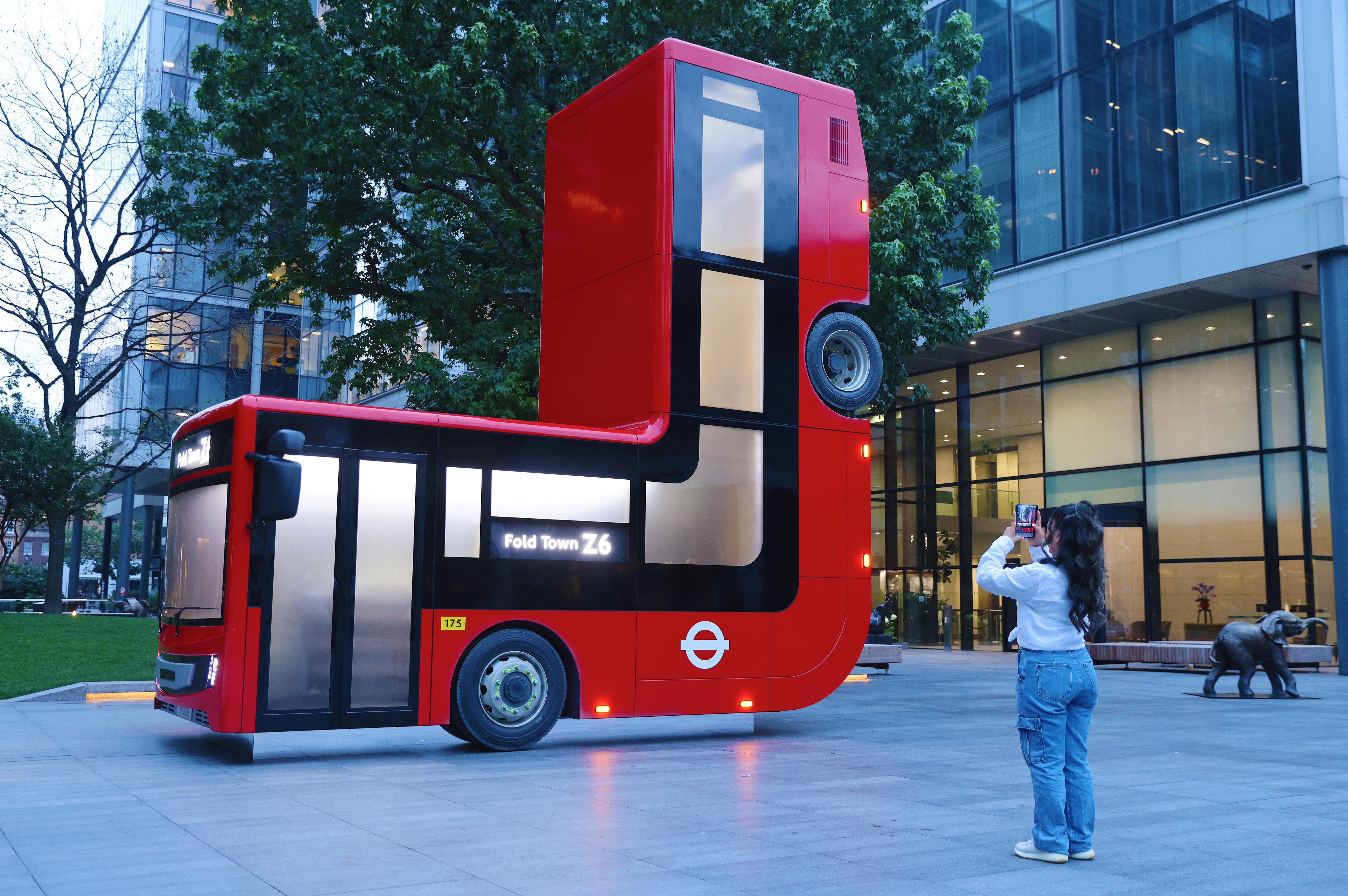 The bus was created by artist, Caspar Philips to celebrate the new Samsung device