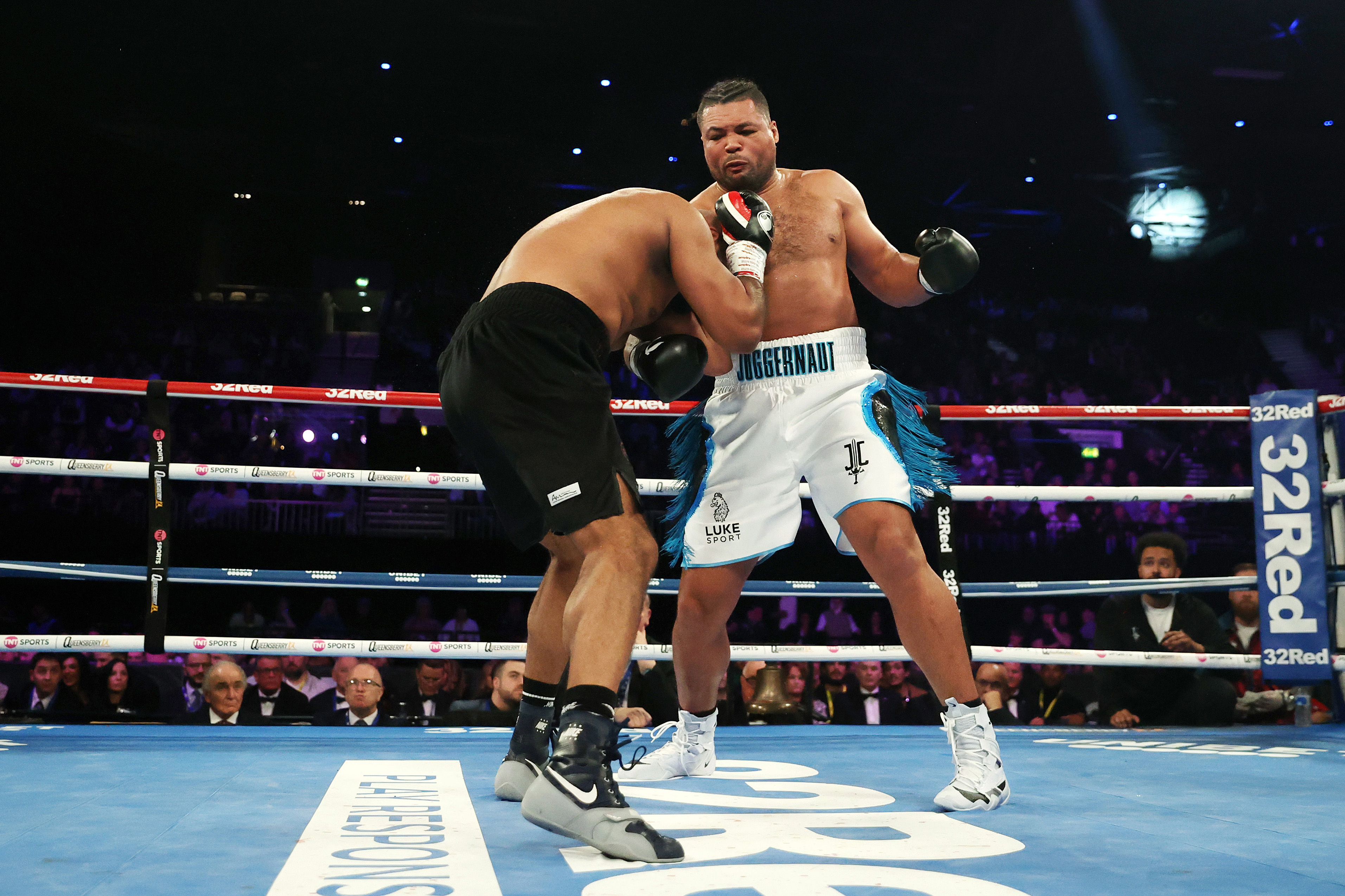 Joe Joyce and Kash Ali exchange punches during their heavyweight fight