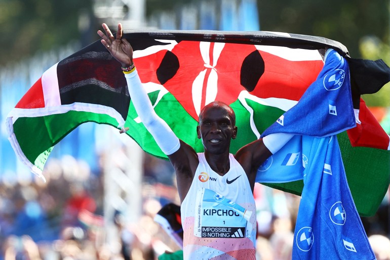 Athletics - Berlin Marathon - Berlin, Germany - September 24, 2023 Kenya's Eliud Kipchoge celebrates after winning the Berlin Marathon REUTERS/Lisi Niesner