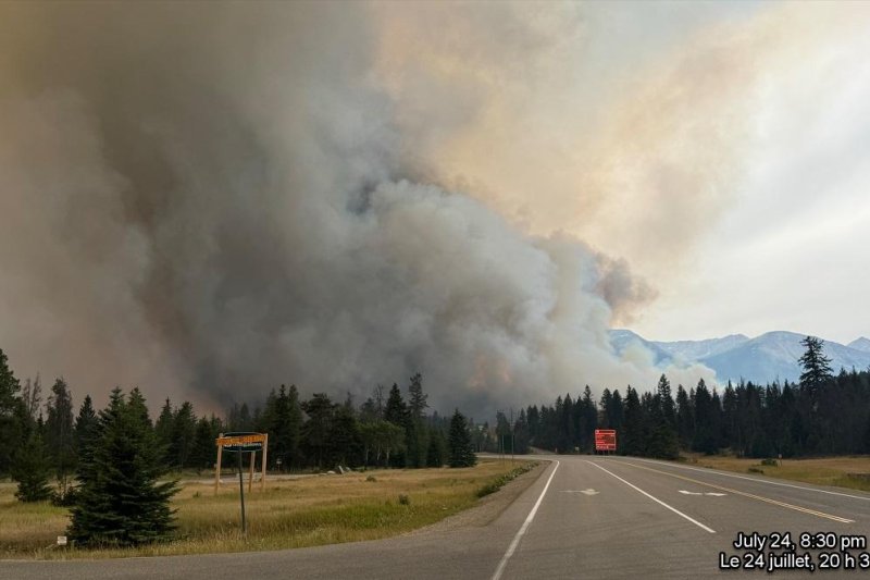 No deaths have yet been reported but evacuation orders have forced around 5,000 residents and 20,000 tourists to leave the area. Photo courtesy of Parks Canada