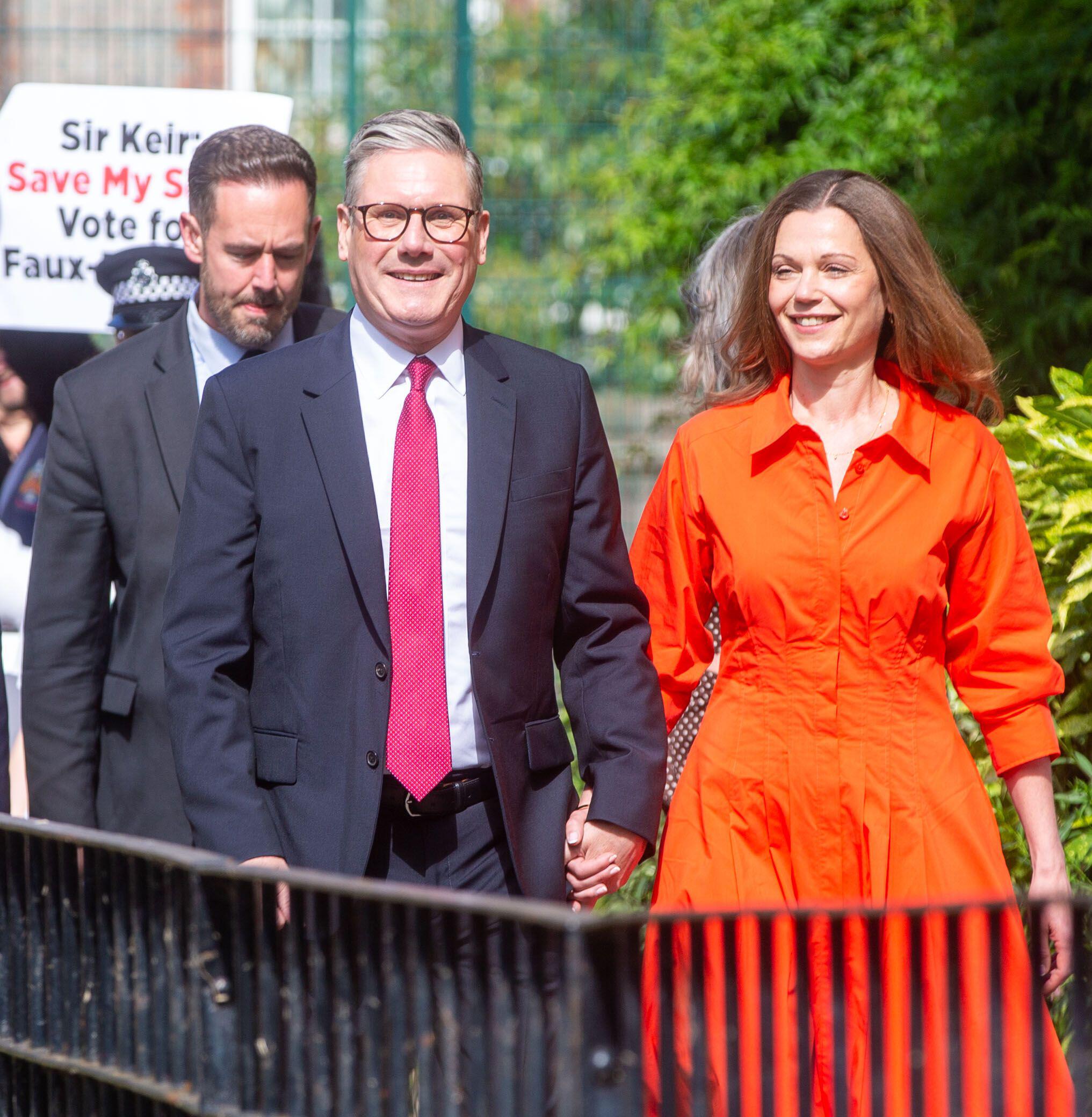 Sir Keir Starmer and wife Victoria arriving in Kentish Town to vote on Thursday