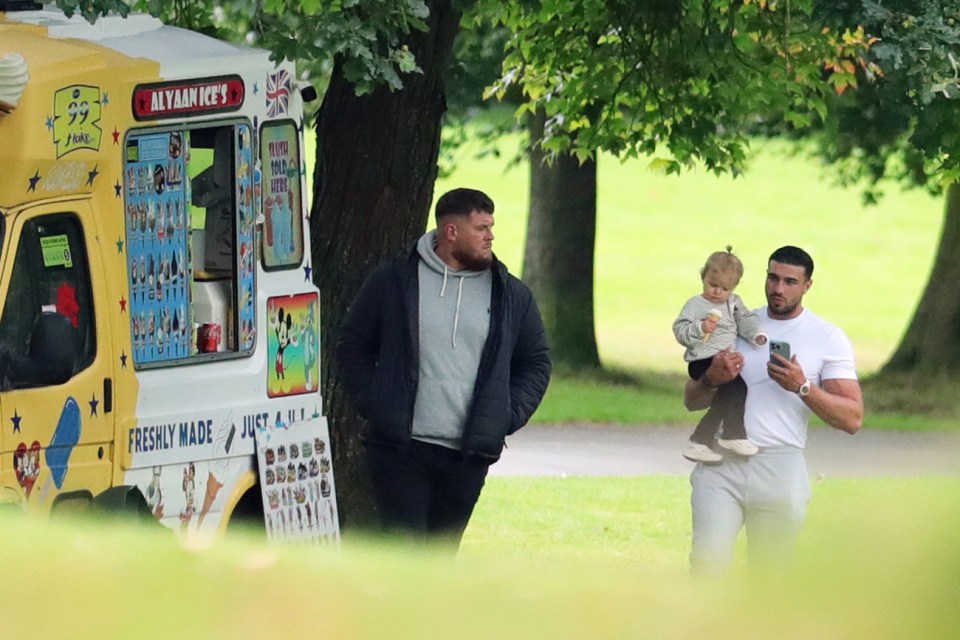 The boxer had hired a security guard to escort them